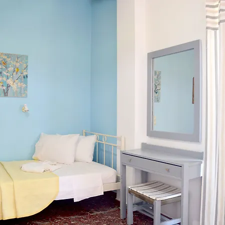 Chania 3*